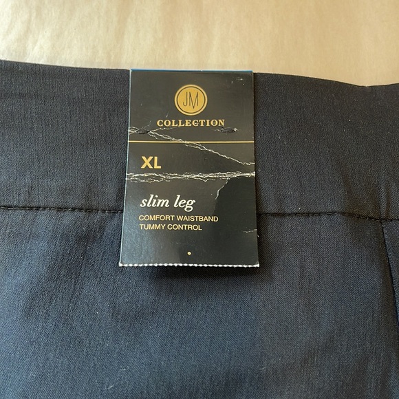 JM collection black pant in deep black, size XL. Rivet pant. Stretch material. - Picture 5 of 6